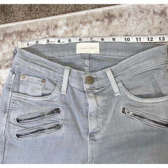 GILDED INTENT gray light wash moto style 27" waist multiple zippers w/stretch - Picture 7 of 11